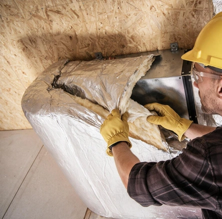 new residential insulation replacing old insulation in Los Angeles